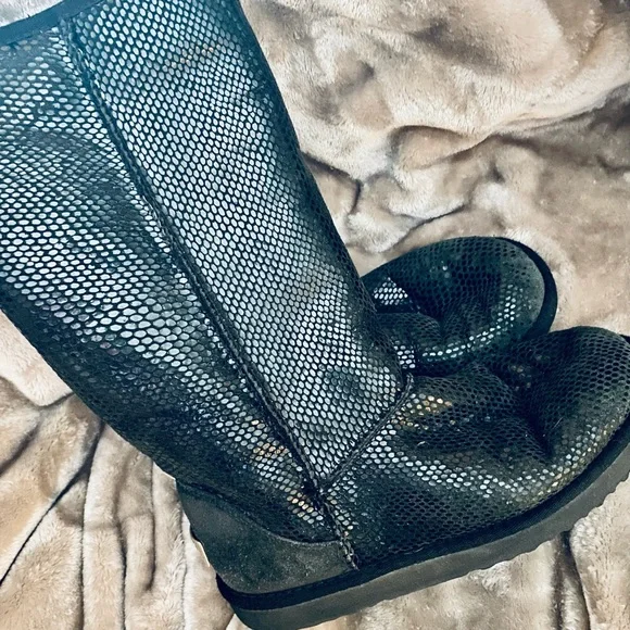 Ugg Classic Tall Black Sparkle Boots - Picture 3 of 16